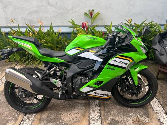 KAWASAKI NINJA ZX-4RR KAWASAKI NINJA ZX-4RR